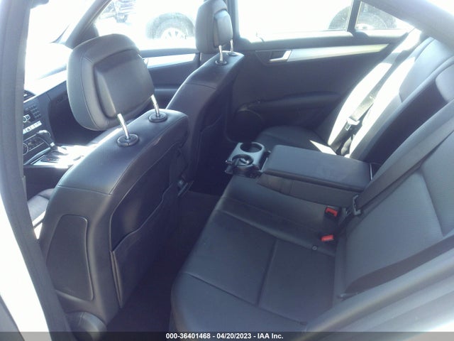 2014 MERCEDES-BENZ C 250 SPORT/LUXURY VIN: WDDGF4HB6EA942944