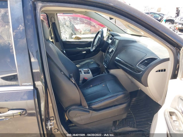 2C4RC1BG9ER293845 Chrysler Town & Country Touring