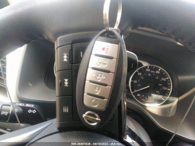 JN8AT3CA8MW026158 Nissan Rogue Sl