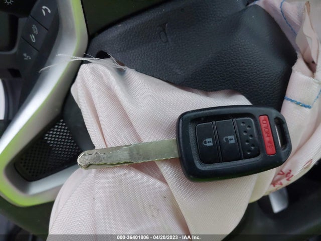 Honda FIT LX 2017 3HGGK5H50HM713576 Image 11