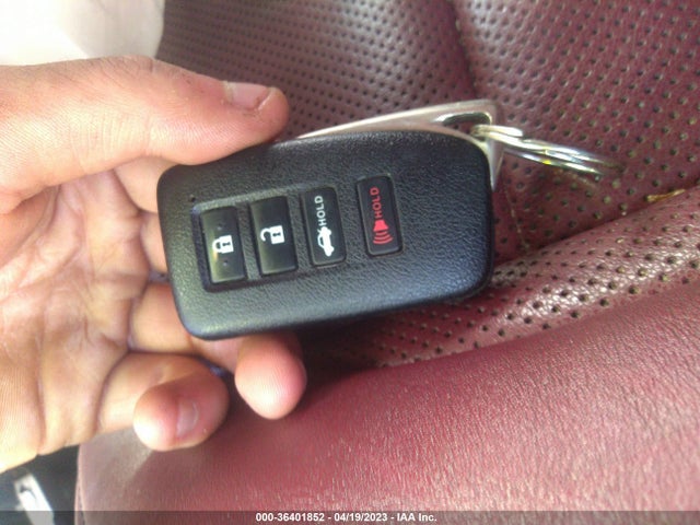 Lexus IS 250 2015 JTHBF1D29F5069997 Image 3