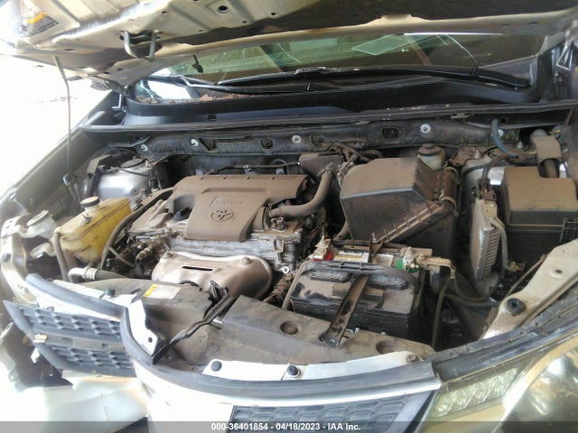Toyota RAV4 LE 2015 JTMZFREVXFD080679 Image 12