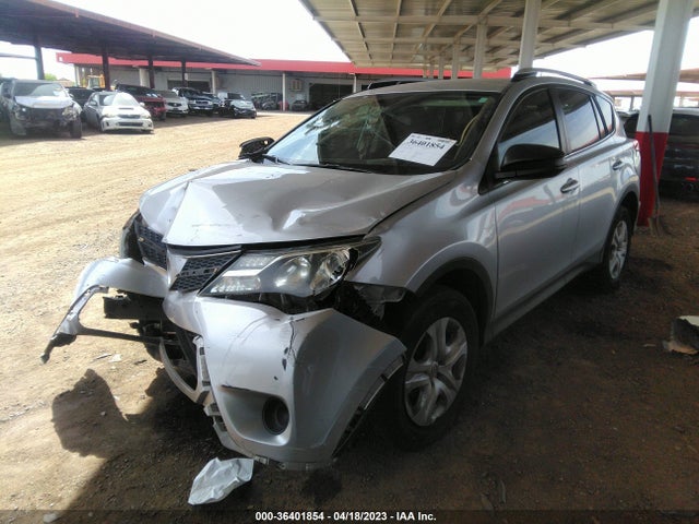 Toyota RAV4 LE 2015 JTMZFREVXFD080679 Image 2