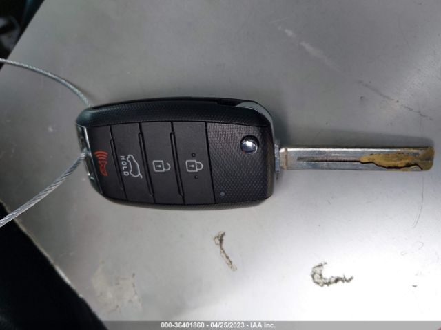 KNDJP3A58J7526610 KIA SOUL +