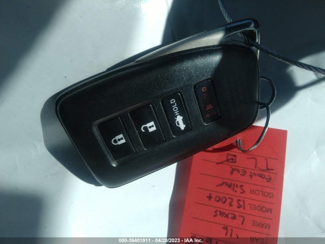 JTHBA1D2XG5032523 Lexus IS 200T