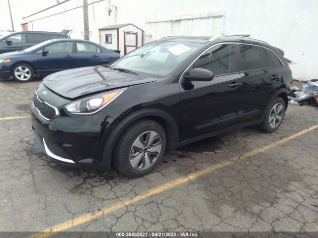 KNDCB3LC1K5239755 KIA NIRO LX