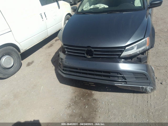 3VW2K7AJ1FM304556 Volkswagen Jetta Sedan 2.0l S