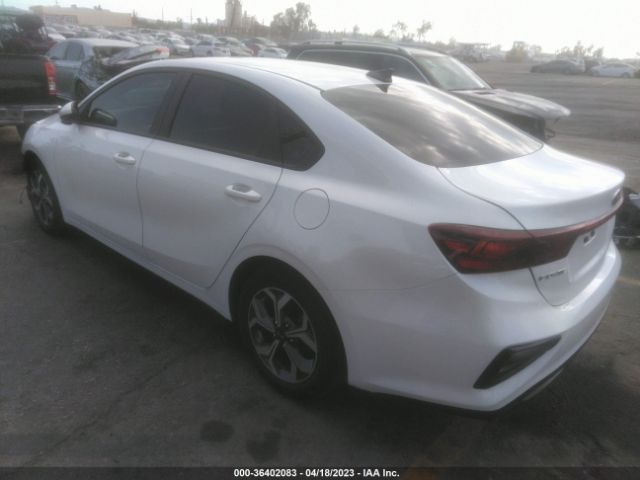 3KPF24AD5ME306847 KIA Forte Lxs