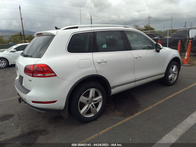 WVGEP9BP0ED011267 Volkswagen Touareg Lux
