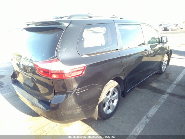 Toyota SIENNA LE 2019 5TDKZ3DC9KS020218 Image 5