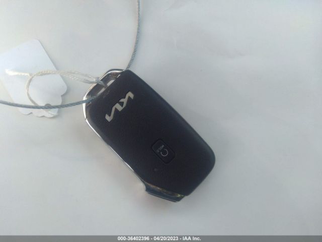 KNDEU2AAXP7417365 KIA SELTOS S
