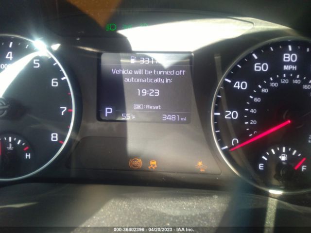 KNDEU2AAXP7417365 KIA SELTOS S