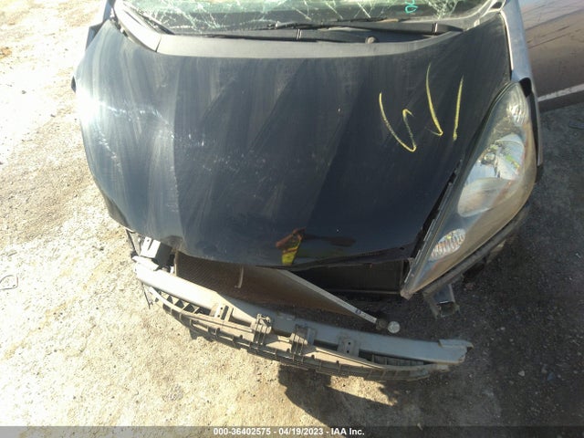 2010 HONDA FIT VIN: JHMGE8H22AS004785