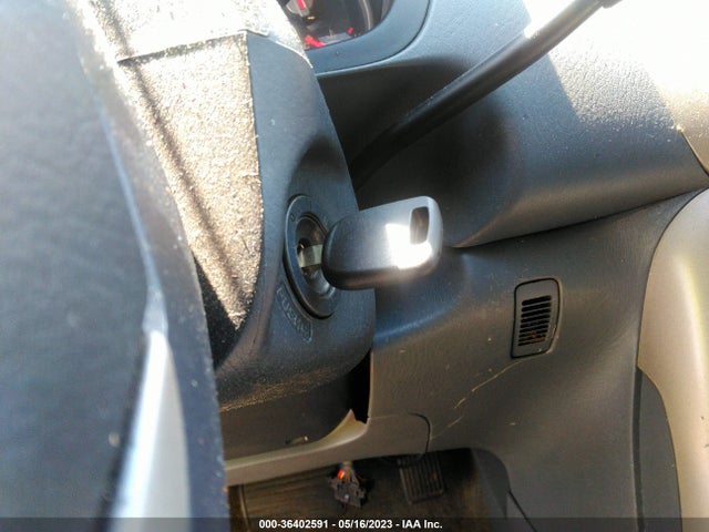 2006 HONDA PILOT EX VIN: 5FNYF28496B019371