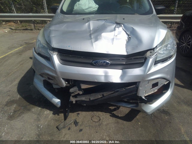 2016 FORD ESCAPE S VIN: 1FMCU0F73GUA05035