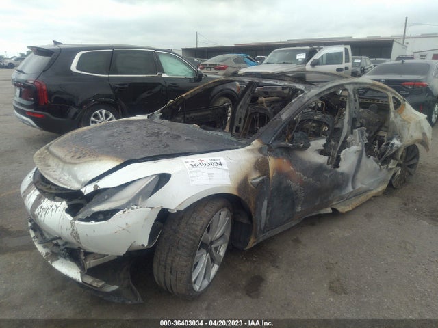 5YJ3E1EB7JF081693 Tesla Model 3 Long Range