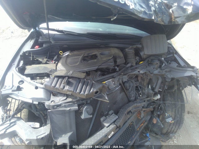 1C4RJEAG6JC241784 Jeep Grand Cherokee Laredo E