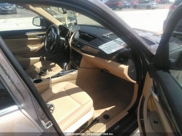 WBAVL1C57EVY18214 BMW X1 Xdrive28i