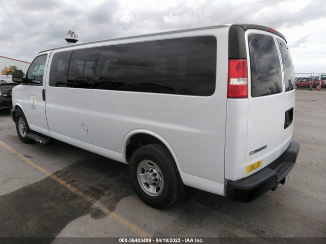 Chevrolet Express Passenger Ls 2018 1GAZGNFG7J1341680 Image 4