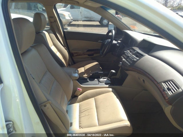 2010 HONDA ACCORD SDN EX-L VIN: 1HGCP2F87AA033138