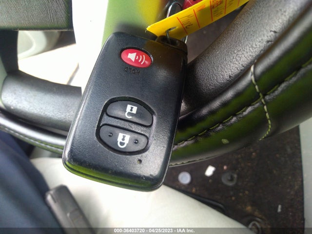 Toyota Prius Four/five/three/one/two 2014 JTDKN3DU3E1741737 Image 3