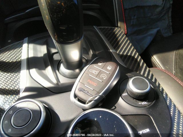 ZASFAKEVXJ7C18423 Alfa Romeo Stelvio Quadrifoglio Awd