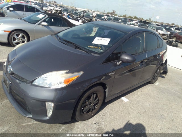 Toyota Prius Four/five/three/one/two 2014 JTDKN3DU8E1744116 Image 2