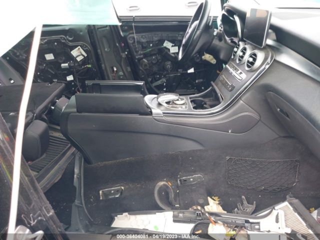 WDC0G4JB8GF093998 Mercedes-Benz Glc Glc 300