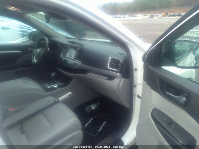 Toyota Highlander Se/xle 2018 5TDJZRFH0JS865447 Image 5