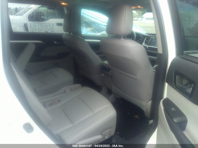 Toyota Highlander Se/xle 2018 5TDJZRFH0JS865447 Image 8