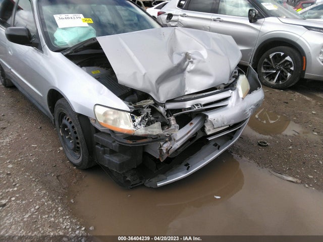 2002 HONDA ACCORD SDN VP VIN: 1HGCF86612A122984