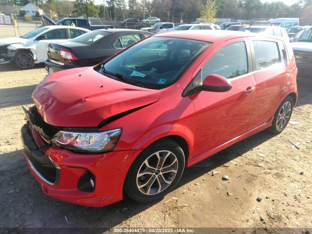 Chevrolet SONIC LT 2018 1G1JD6SH4J4103441 Image 2
