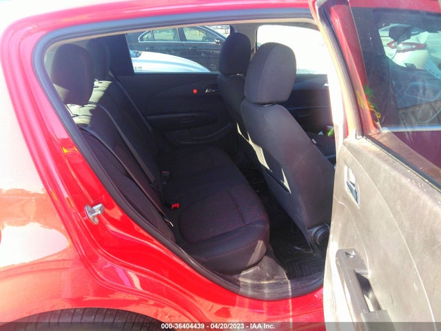 Chevrolet SONIC LT 2018 1G1JD6SH4J4103441 Image 9