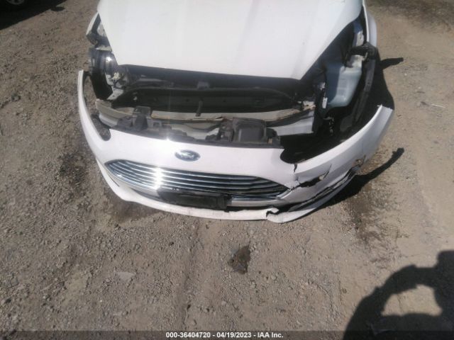 3FADP4BJ0KM110014 Ford FIESTA SE