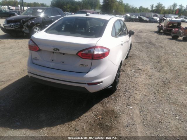 3FADP4BJ0KM110014 Ford FIESTA SE