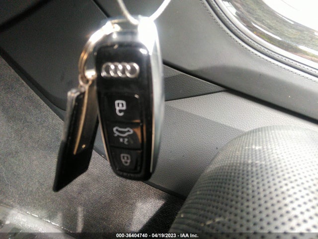 2020 Audi Q8, VIN: WA1FVAF13LD008585