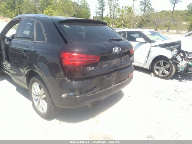 WA1ECCFS9JR018978 Audi Q3 Premium/sport Premium