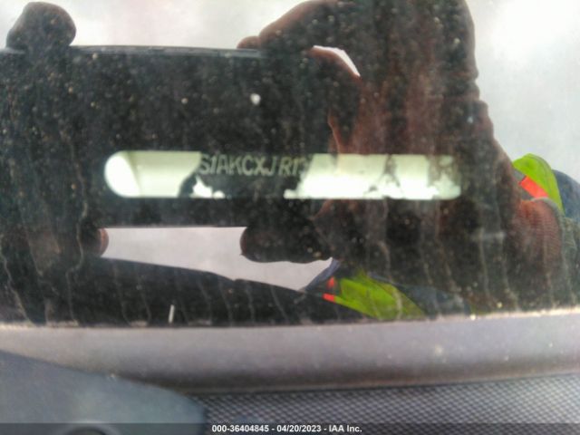1GKS1AKCXJR131666 GMC YUKON SLE