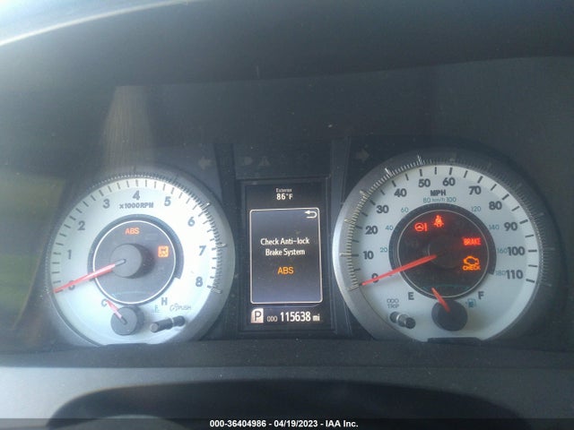 2015 TOYOTA SIENNA SE VIN: 5TDXK3DC1FS681774
