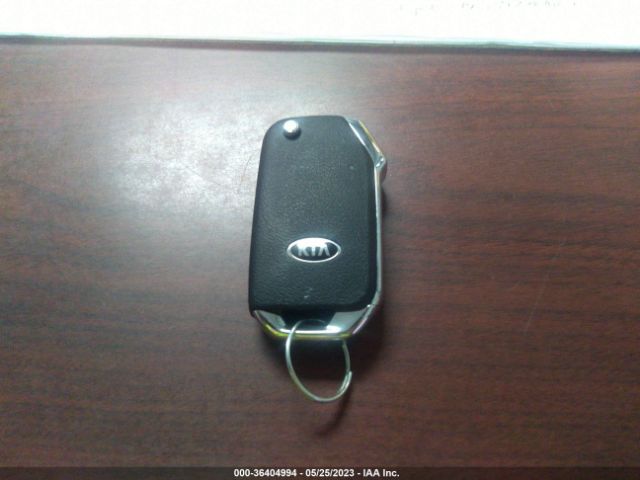 KNDEUCAA7M7149215 KIA SELTOS S