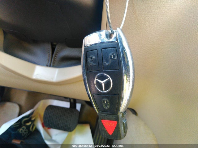 2011 MERCEDES-BENZ C-CLASS C 300 VIN: WDDGF5EBXBA468955