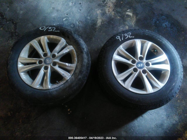 Hyundai SONATA GLS 2014 5NPEB4AC1EH843568 Image 4