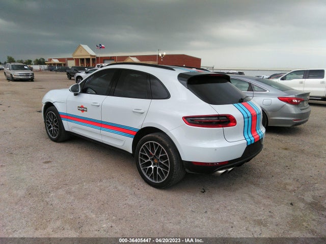 2018 PORSCHE MACAN VIN: WP1AA2A52JLB01482