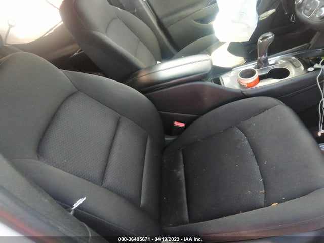Chevrolet MALIBU LT 2018 1G1ZD5ST0JF158555 Image 5