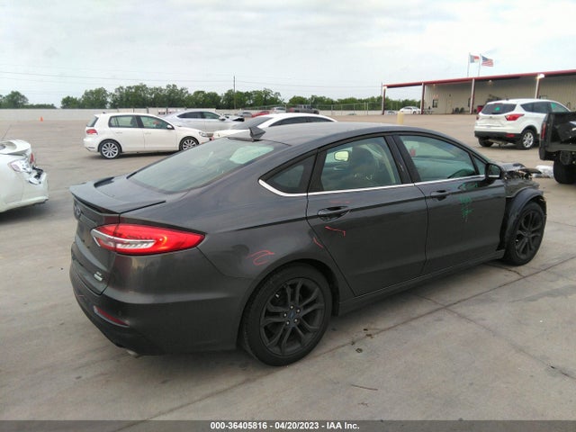 3FA6P0HDXLR111775 Ford FUSION SE