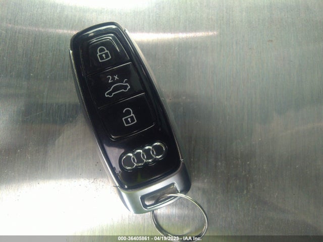 2020 Audi Q7, VIN: WA1AXAF76LD000618