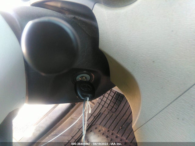 Toyota SIENNA LE 2014 5TDKK3DC1ES435719 Image 3