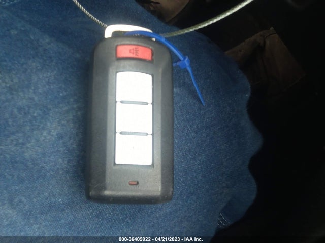 JA4AR3AW5JU002488 Mitsubishi Outlander Sport Se 2.4