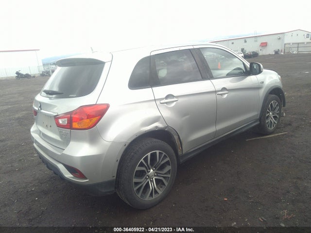 JA4AR3AW5JU002488 Mitsubishi Outlander Sport Se 2.4