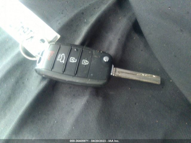 KNDPMCAC9K7566228 KIA Sportage Lx